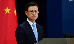 上万乌军被围，普京只降不杀！泽连斯基喊话特朗普：去找中国帮忙？