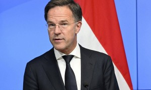 北约秘书长呼吁各成员国提高国防收入，就是管特朗普叫“爸爸”那位